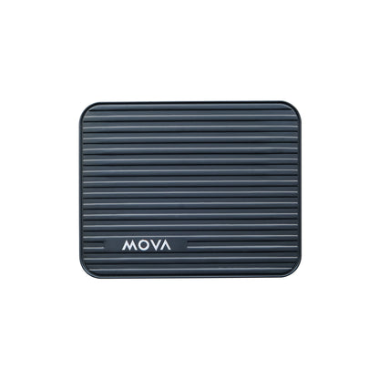 MOVA Link Modul 4G og GPS-modul til robotplæneklippere, sort rektangulær med vandrette riller og MOVA-logo nederst til venstre.