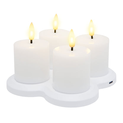 LED varmelys genopladelige 4-pak med flammeeffekt på hvid kløverformet base.