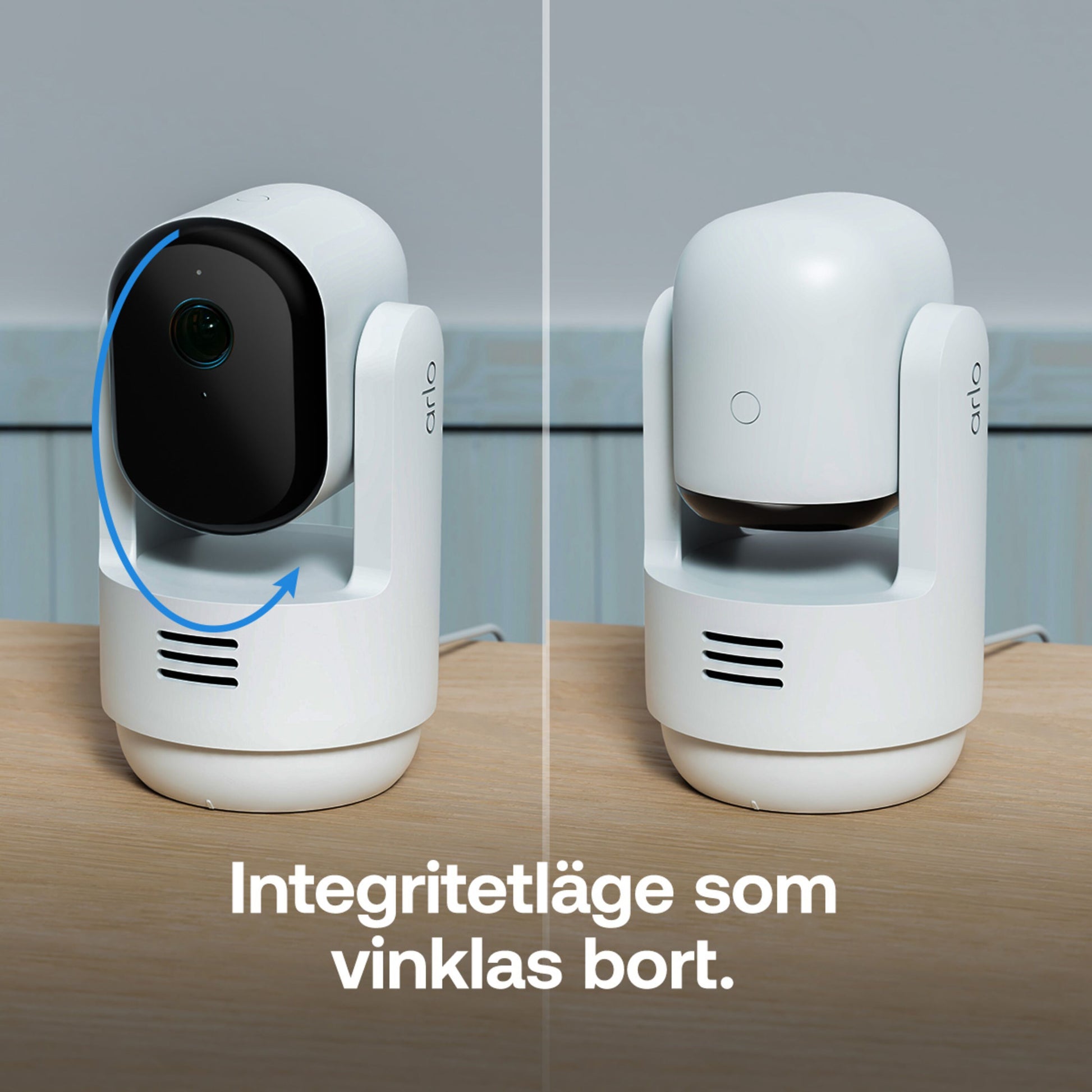 Arlo Essential 3 2K PTZ overvågningskameraer 2-pak, venstre kamera fremad, blå pil viser rotation, monteret på træ.