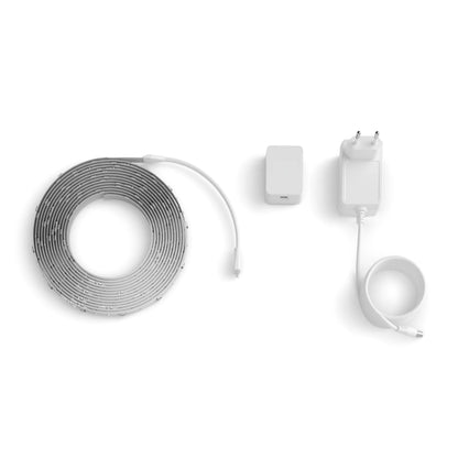 Philips Hue Essentiel LED-list 5 m, rullet med stik, kontrolboks, strømforsyning og ekstra kabel, til RGBIC-gradienteffekter.