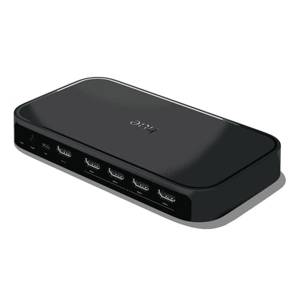 Philips Hue Play HDMI Sync Box 8K Gen 2 sort rektangulær, fire HDMI-porte, sideknap, diskret logo på toppen.