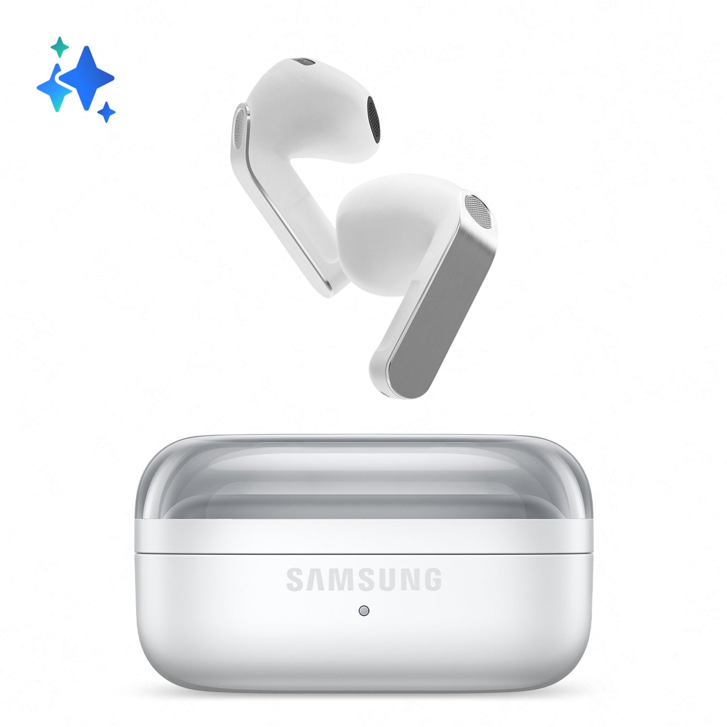 Samsung Galaxy Buds4 Hvid med sølvdetaljer over lukket gennemsigtig opladeetui, blåt ikon øverst venstre hjørne.
