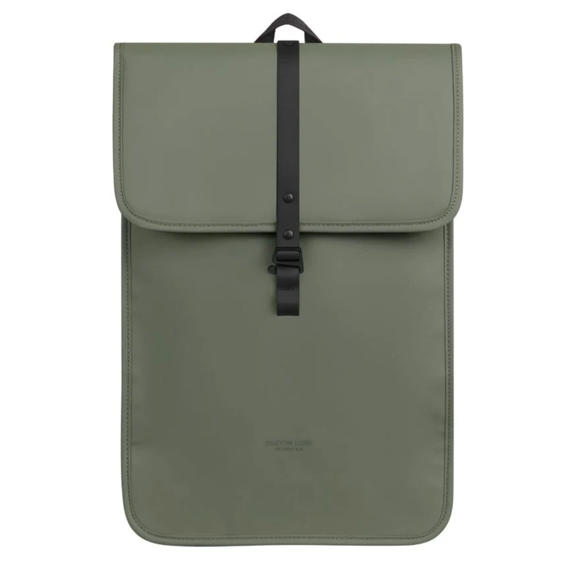 Gaston Luga Däsh Backpack 13/14" computer rygsæk, oliven, genanvendte materialer, flaplukning med sort rem og spænde.