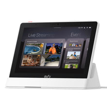 Eufy Smart Display E10 sikkerhedsdisplay med touchscreen viser live stream og notifikationer fra overvågningskameraer.
