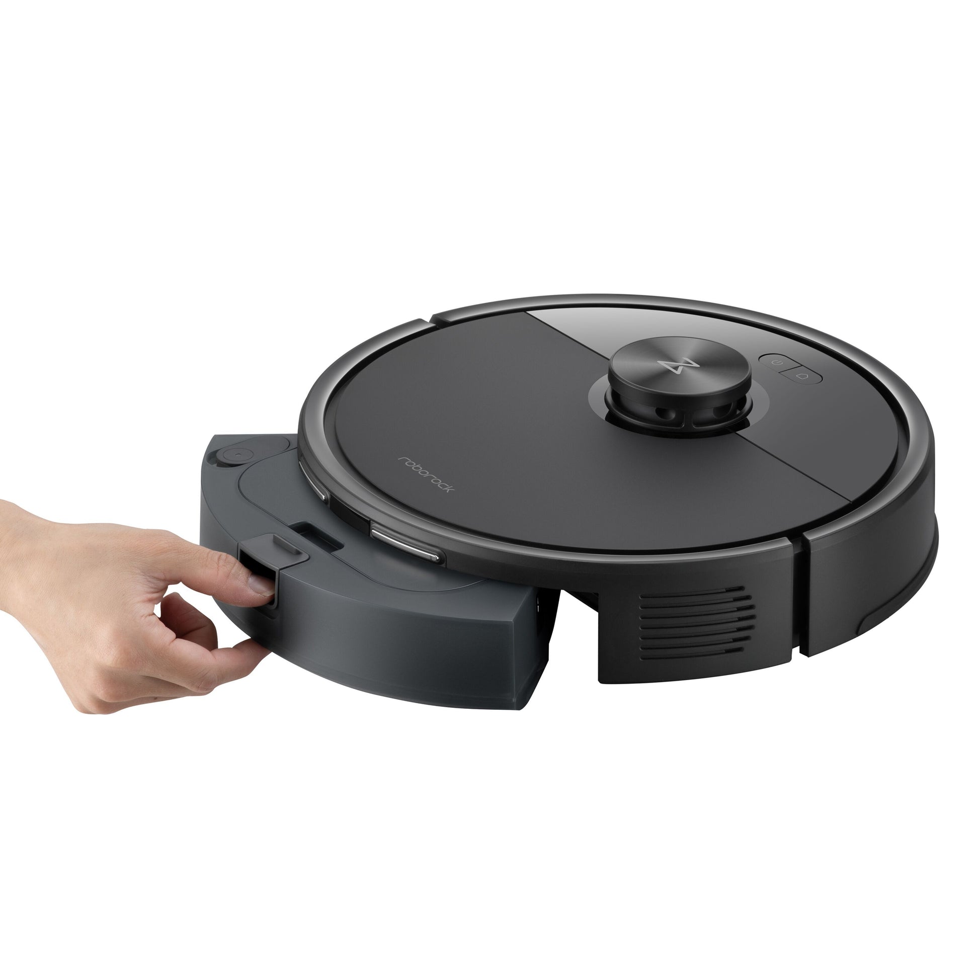 Roborock Q7 TF+ robotstøvsuger sorterer med ladestation, hånd fjerner støvbeholder.
