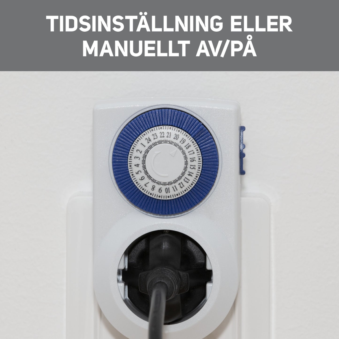 Timer 24 t med jord, 2-pak, tilsluttet jordet stikkontakt med ledning og synlig drejeskive, tekst: "Tidsinställning eller manuellt av/på.