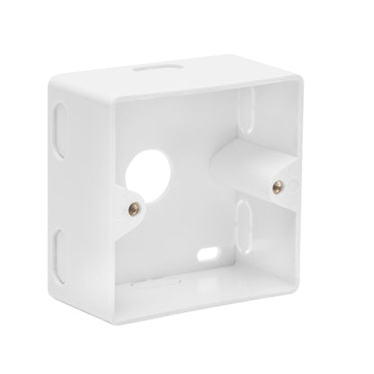 Luxorparts overflademonteret FTP netværksstik Cat. 6 hvid kvadratisk dåse med to RJ45-porte og skruehuller.