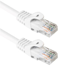Cat 6 UTP-netværkskabel 15,0 m hvid med klare RJ45-stik og synlige farvede indvendige ledere, to stk parallelt.
