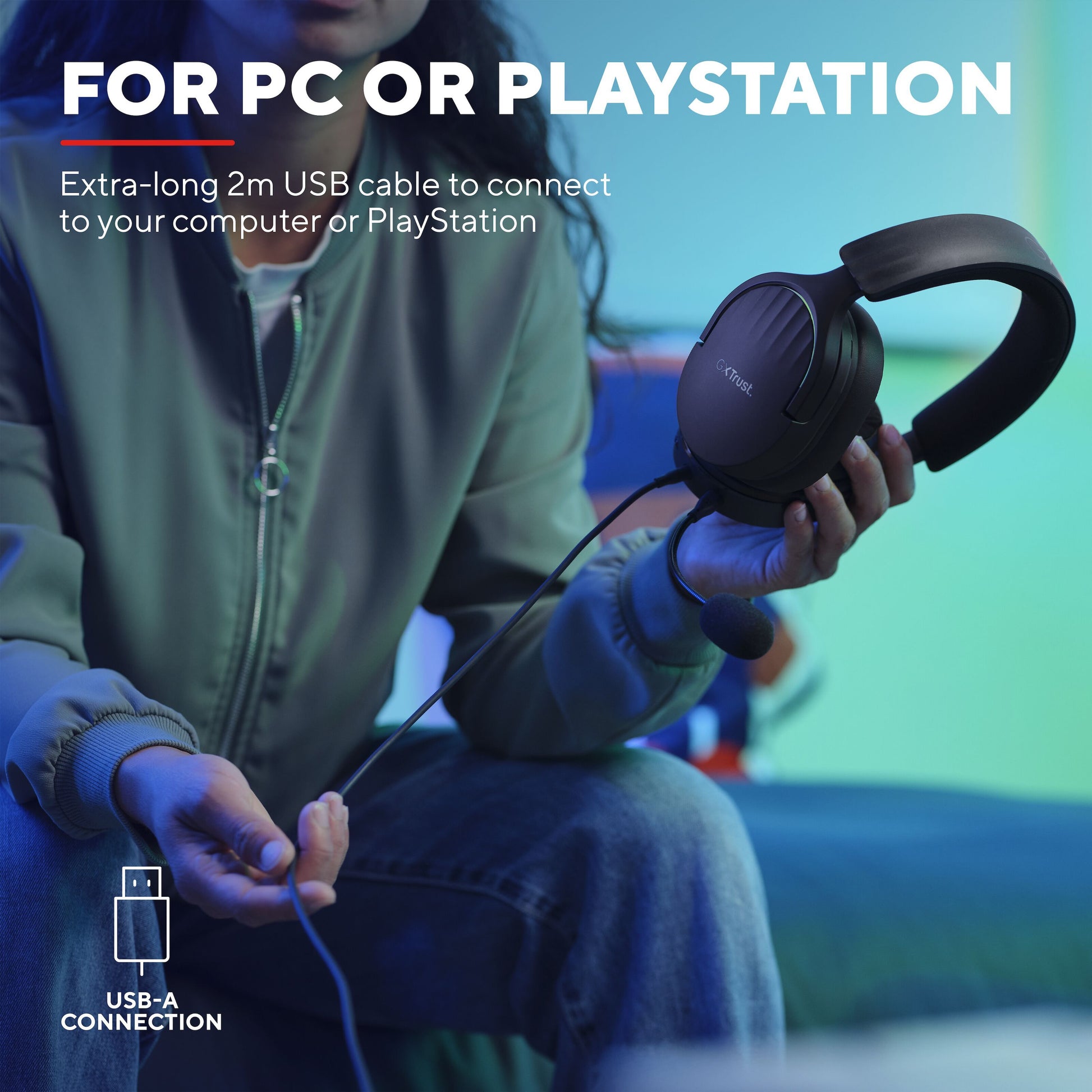 Trust GXT 490 Fayzo 7.1 gaming-headset sort, USB-A stik, 2m kabel, kompatibel med PC/PlayStation, tekst: 7.1 surround sound.