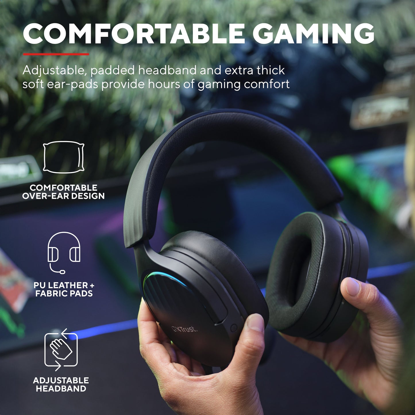 Trust GXT 490 Fayzo 7.1 gaming-headset sort over-ear PU læder og stof ørepuder justerbar hovedbøjle foran computeren.