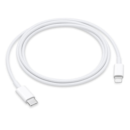 Apple USB-C til Lightning kabel 1m hvid, understøtter hurtigopladning, løst rullet sammen.