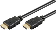 Goobay HDMI Kabel 4K/60Hz 7,5 m sort med guldbelagte stik til kabler ved siden af hinanden.