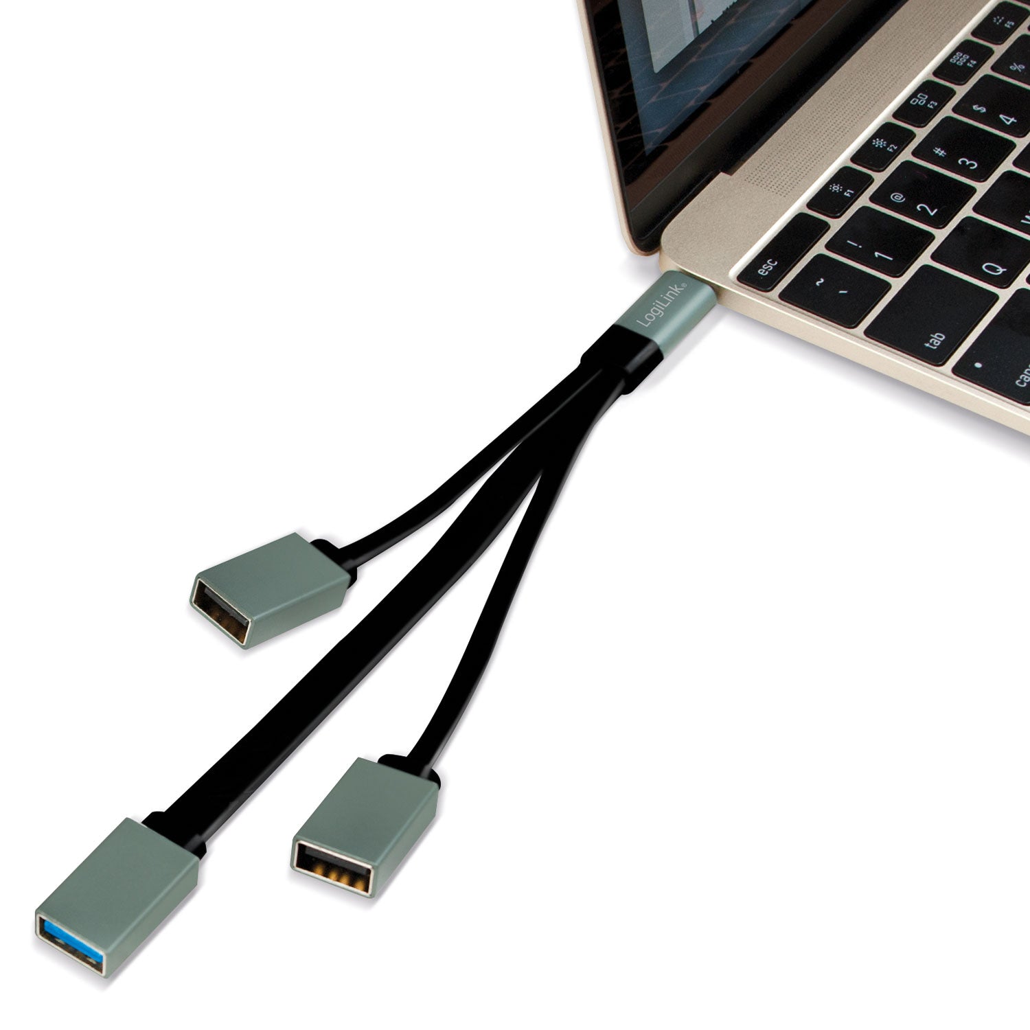 USB-C hub med 3 porte, tilsluttes laptop via USB, giver tre ekstra USB-porte til flere enheder fra én indgang.