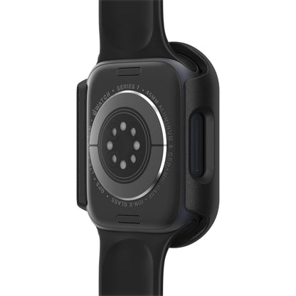 Otterbox Eclipse Beskyttende etui til Apple Watch 7/8 45mm, vist bagpå sort ur med sensor, indgravering, sort sportsrem.