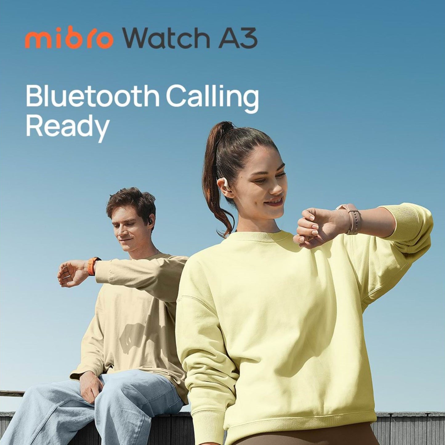 Mibro Se A3 smartwatch mørkegrå med AMOLED-skærm på to håndled, tekst: Mibro Se A3 smartwatch - klar til Bluetooth-opkald.