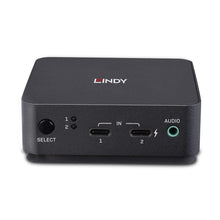 Lindy 2 Port USB-C DisplayPort 1.2 KVM Switch med SELECT-knap, LED, IN 1/IN 2 porte, lynsymbol og grøn audio jack.