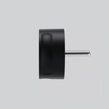 NORM K-stikprop, sort, uden jord, cylindrisk med metallisk ben, type K-stikprop vises fra siden.