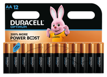 Duracell Optimum AA-batterier 12 stk pakke med kobbertop, Duracell-kaniner og Power Boost-teknologi på emballagen.