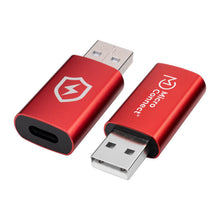 MicroConnect Safe Charge USB-A til USB-C data blocker adaptere røde med hvidt logo og sikker opladning ikon.