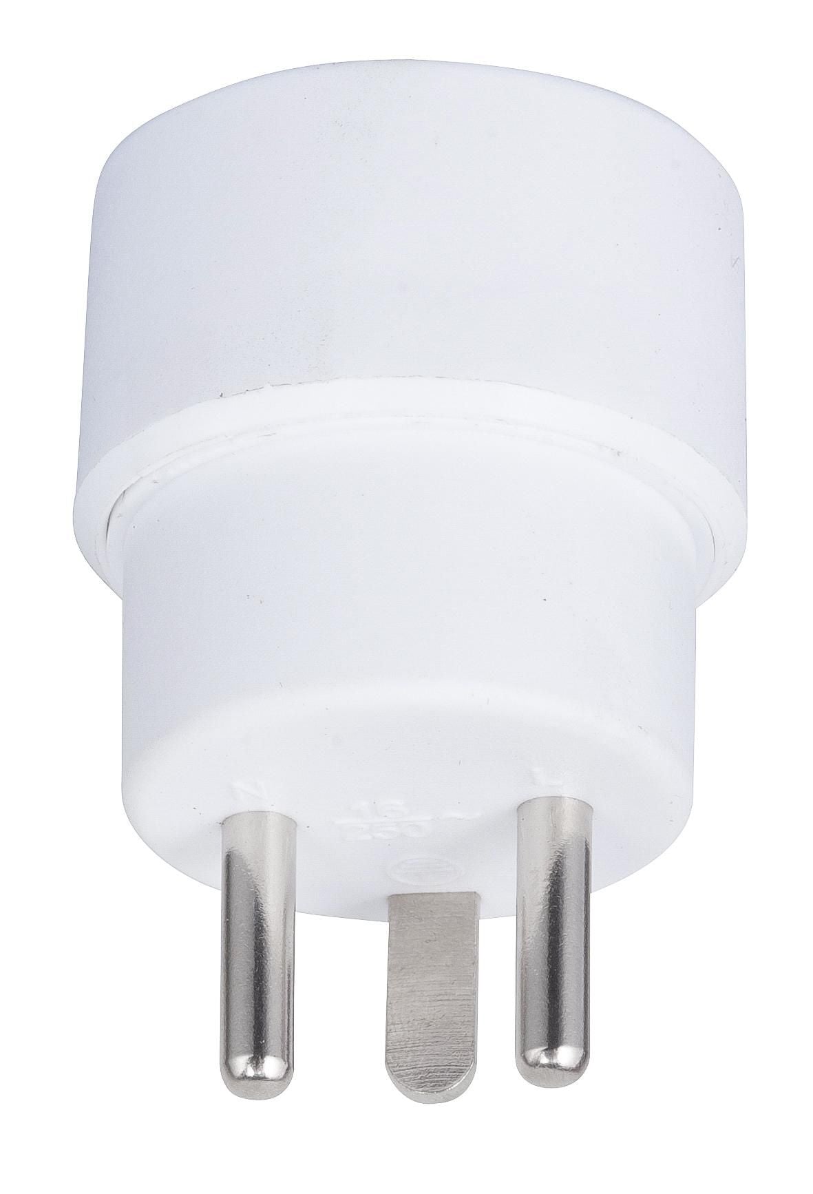MicroConnect Schuko til DK stik adapter med to runde metalben og ét fladt ben, passer til flere stiktyper.