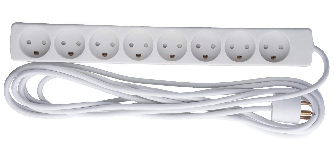 Microconnect 8-vejs dansk stikdåse, hvid, 8 Type K-udtag, 5 m ledning med tilslutningsstik.