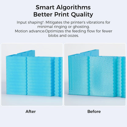 Creality Ender 3 v3 KE blå 3D-print sammenligning, venstre med glatte lag, højre med ujævne linjer, tekst om smart algoritme.