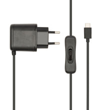 Netadapter til Raspberry Pi 4 sort vægoplader med EU-stik, strømafbrydere og USB-C stik maks 3A.