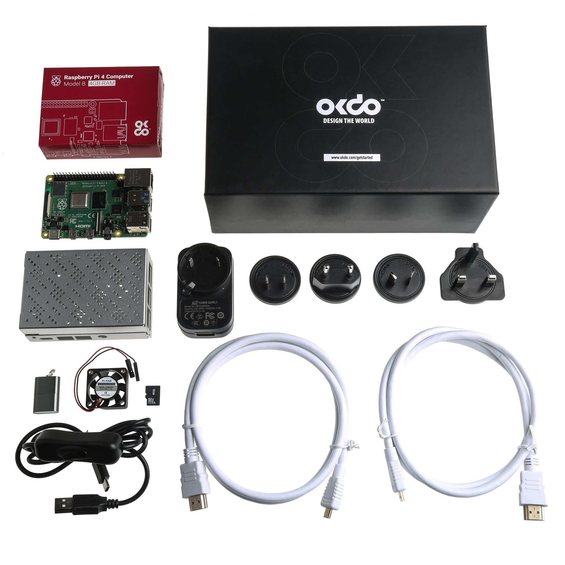 Raspberry Pi 4 Kit 4GB med metalkasse, strømforsyning, stik, blæser, HDMI/USB-kabler, microSD-kort og kasse.