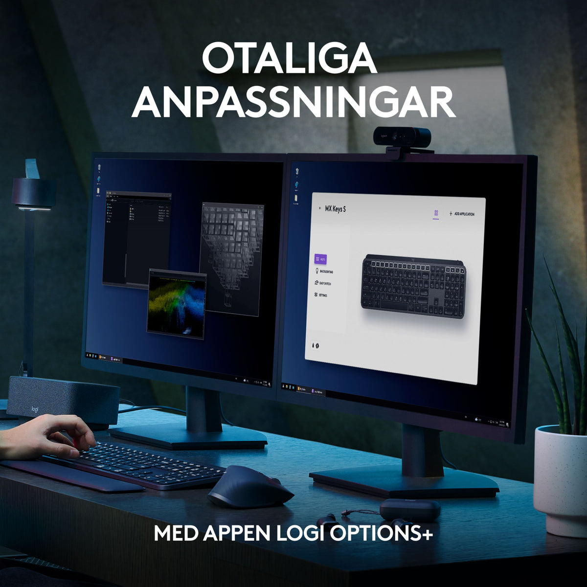Logitech MX Keys S trådløst tastatur i Pale Grey og mus på et skrivebord med to skærme, der viser konfigurationssoftwaren.