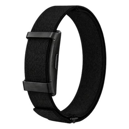 HAALE Smart Band – sundhedsarmbånd uden skærm, sort stofrem med justerbart design og rektangulær sort metallås.