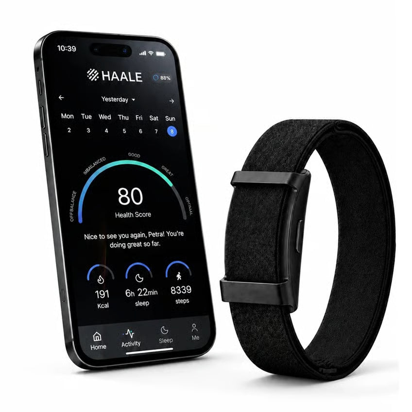 HAALE Smart Band – sundhedsarmbånd uden skærm, sort/sort, der bruges sammen med en smartphone med en sundhedsapp, der viser aktivitet og skridt.
