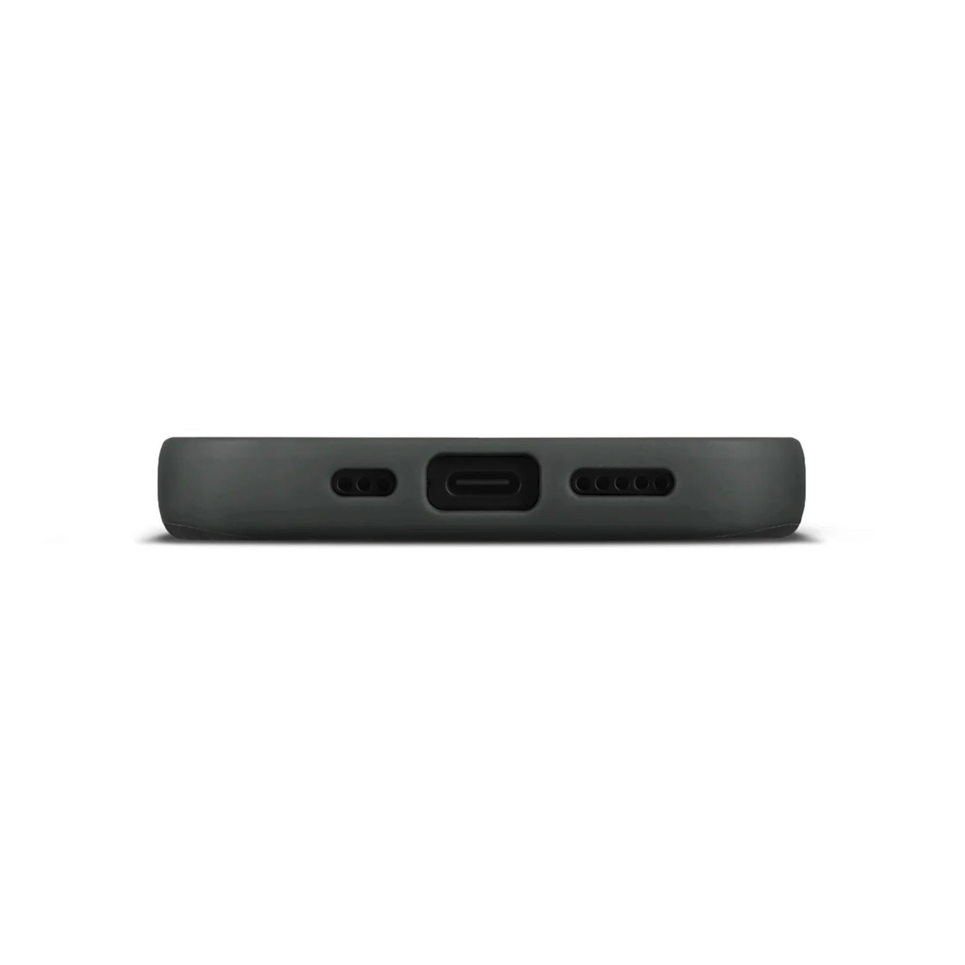WOOLNUT læderetui til iPhone 17 Sort, close-up af bundt med USB-C port, højtaler- og mikrofonhuller, MagSafe kompatibel.