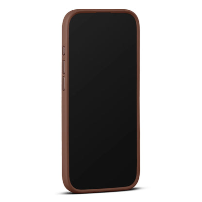 WOOLNUT læderetui til iPhone Air Cognac MagSafe-kompatibel trådløs opladning af smartphone med sort skærm.