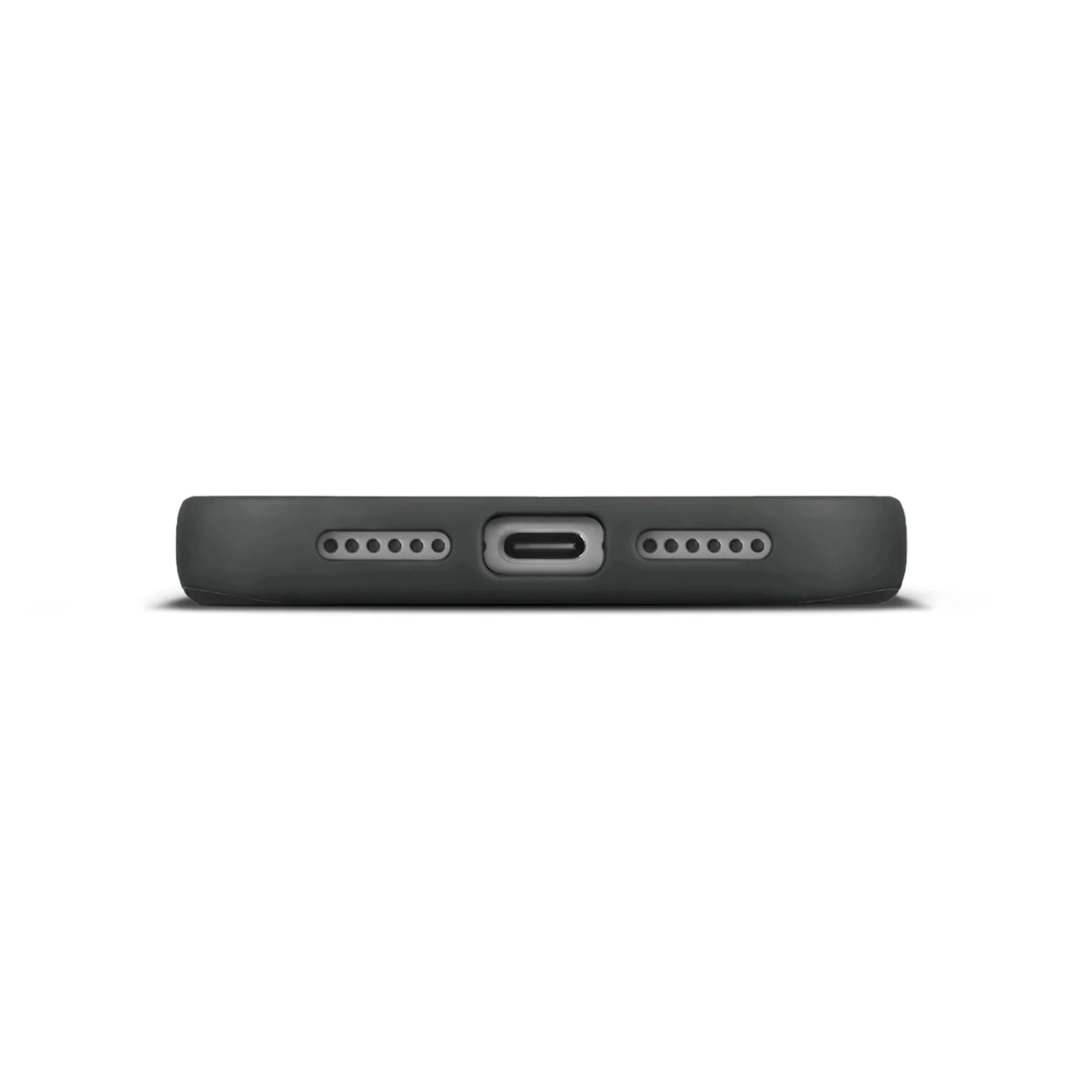 WOOLNUT læderetui til iPhone 17 Pro Max sort, close-up af bund med central ladeport og til symmetrisk højttalergrill.