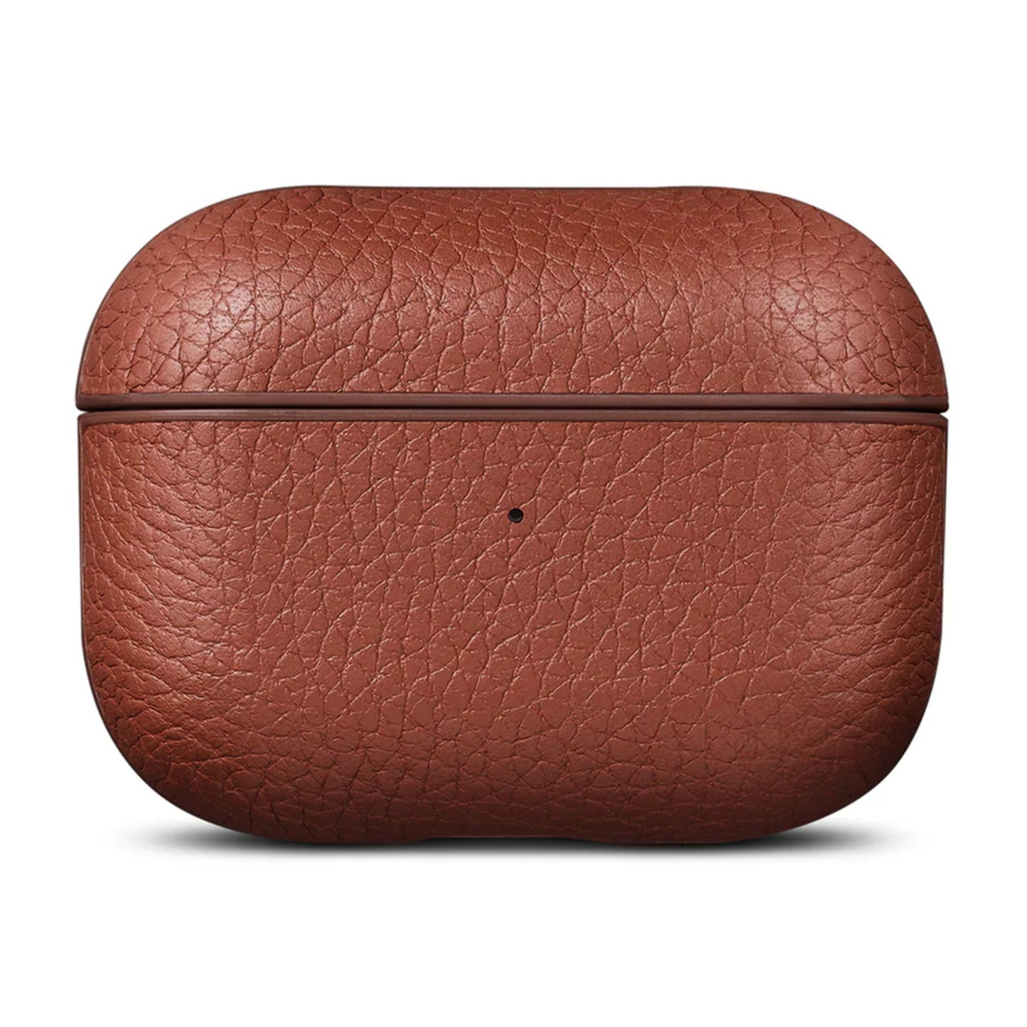 WOOLNUT læderetui til AirPods Pro 3 i cognacfarve med tekstur, set forfra og lukket med LED-indikator på fronten.
