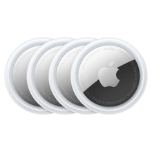 Apple AirTag 4-pak, fire hvide runde sporingsenheder med metallisk midte og Apple-logo.
