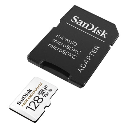 SanDisk High Endurance microSD-kort 128GB vises med sort SanDisk microSD til SD-adapter.