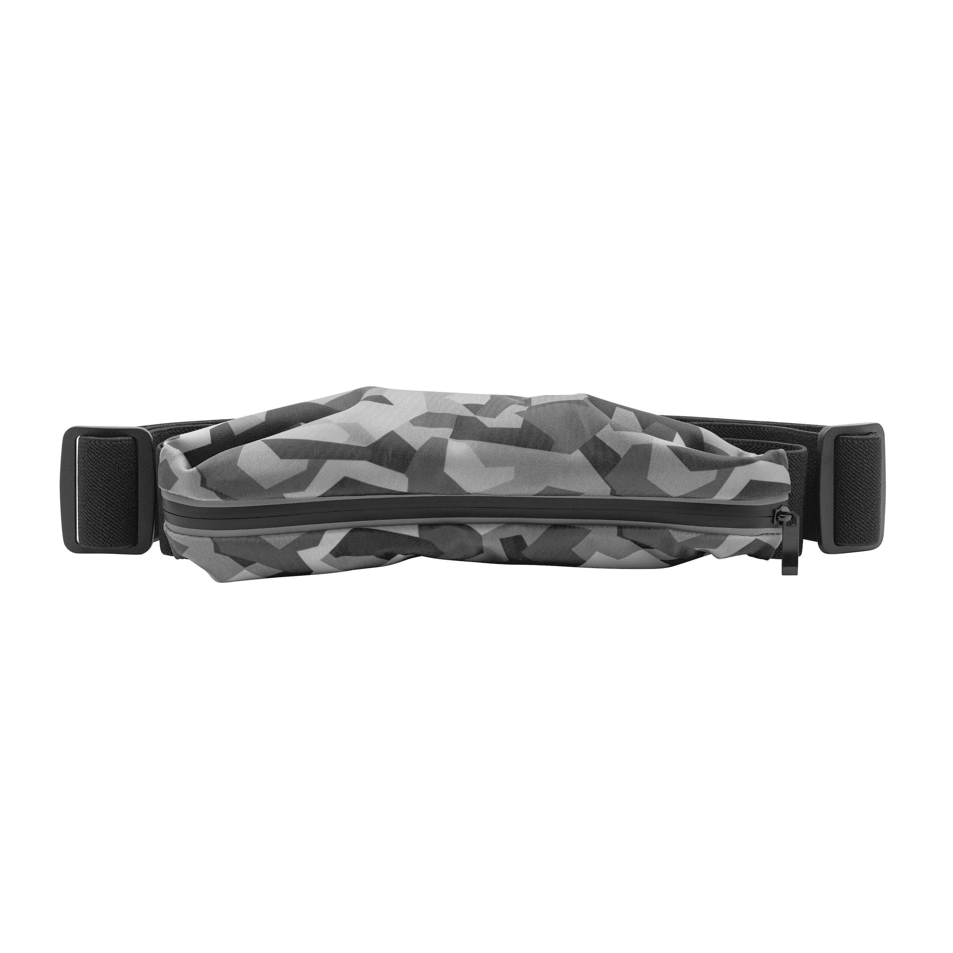 Linocell Sportsbælte Grå Camo, sort/gråt camo løbebælte med lynlåslomme og justerbare sorte stropper.