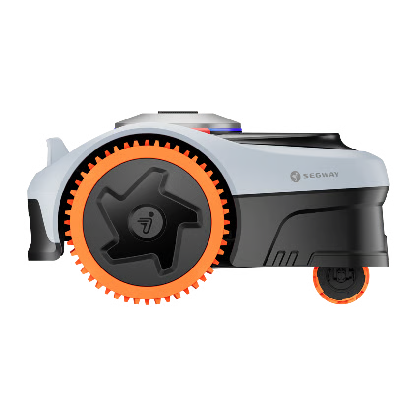 Segway Navimow i208E AWD robotplæneklipper i grå og sort med store orange tandhjul til kuperet græsplæne.