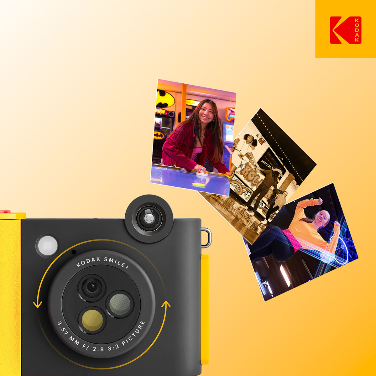 Kodak Smile+ digitalkamera i sort og gul med drejeligt objektiv, Bluetooth, ZINK-printer og tre fotos.