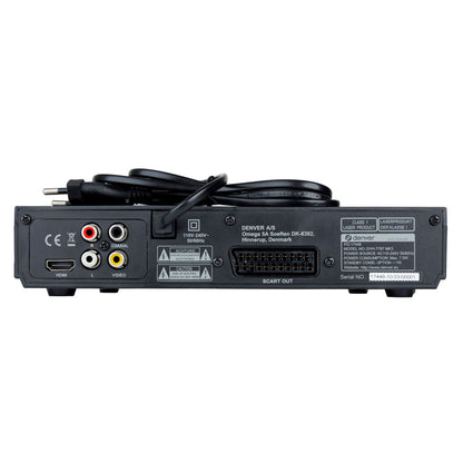 Denver DVH-7787 DVD-afspiller bagside med HDMI, Scart, RCA og coaxialporte, strømindgang, advarselsmærkat, serienummer.