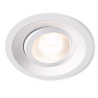 Plejd Downlight Tilt DWN-01 Hvid dæmpbar LED loftspot rund hvid med riflet reflektor og justerbar hvidlysfunktion.