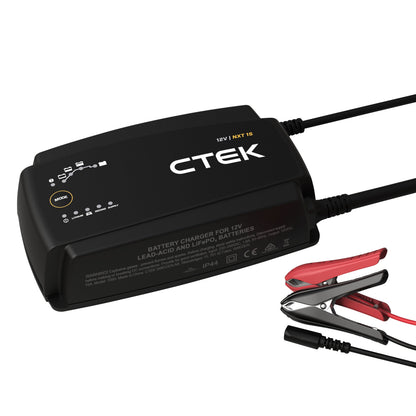 CTEK NXT 15 batterioplader 12V 15A sort med kabel, røde/sorte alligatorklemmer, indikatorlys og mode-knap.