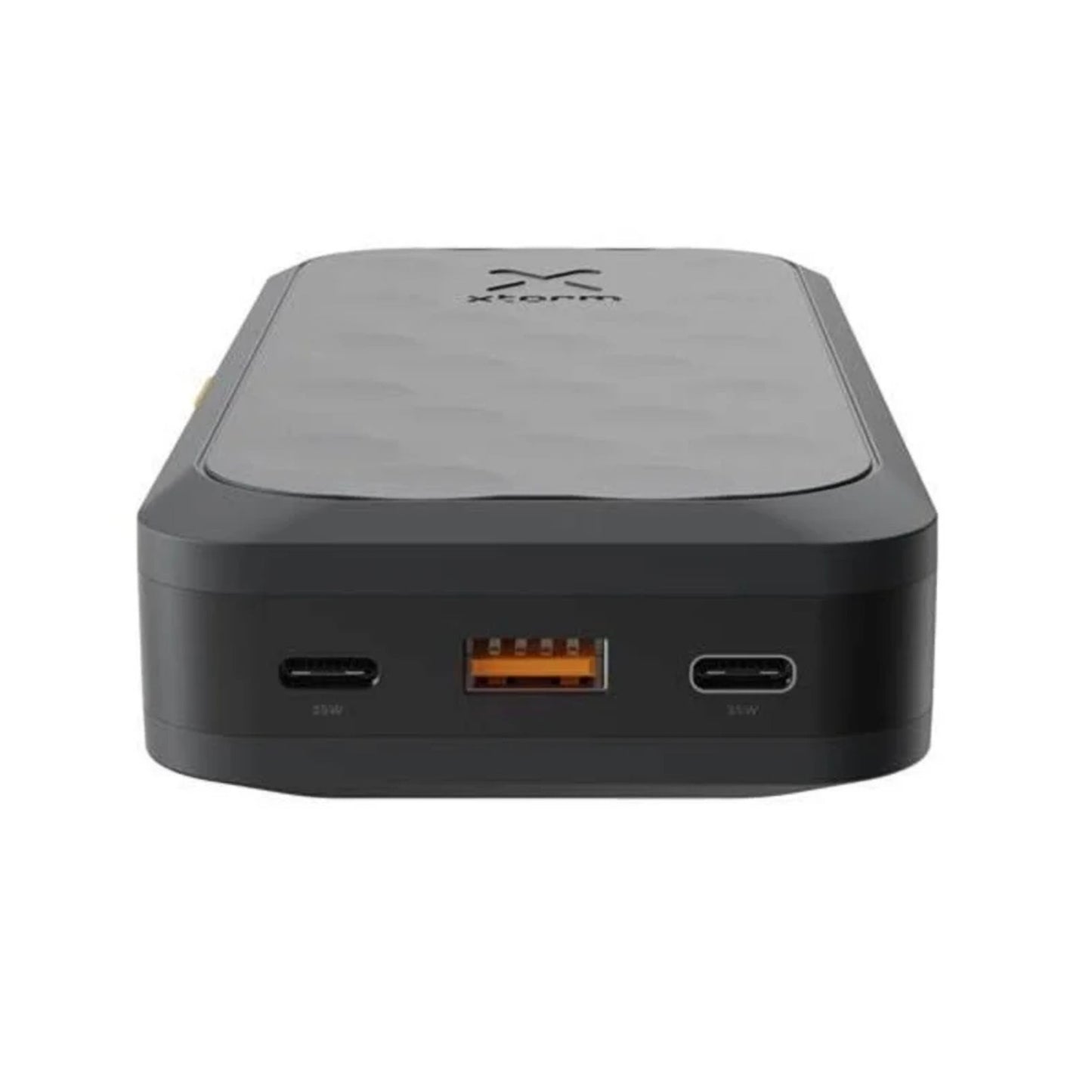 Xtorm Powerbank Fuel Series 5 sort 20.000mAh med to USB-C PD og én orange USB-A port, opladning op til 35W.