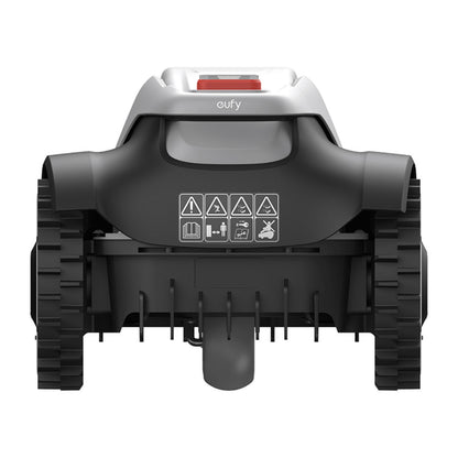 Eufy E15 robotplæneklipper grå front, bælter, sikkerhedsikoner synlige på frontpanel.