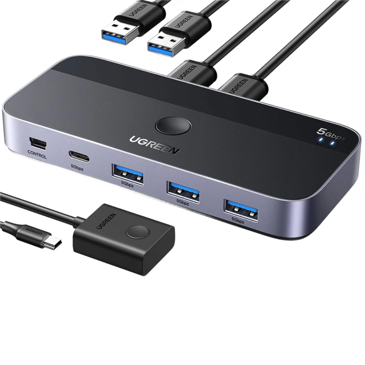 Ugreen USB 3.0-switch til to computere med 3× USB-A, 1× USB-C, kontrolport og fjernbetjent tænd/sluk-knap.