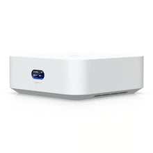 Ubiquiti UniFi Express-gateway, Wi-Fi 7, hvid, med frontdisplay, der viser netværksstatistik.