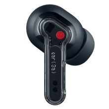 Nothing Ear (3a) trådløse øretelefoner med gennemsigtig stilk, synlige komponenter, rød cirkel og sort ørepropp.