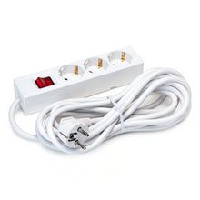 Luxorparts stikdåse med oplyst kontakt, 3 stikkontakter, 5 meter kabel, to-benet stik.