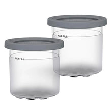 NINJA 470 ml beholdere til Creami NC300-serien, 2-pak med grå låg, fyldt op til MAX FILL-mærket.
